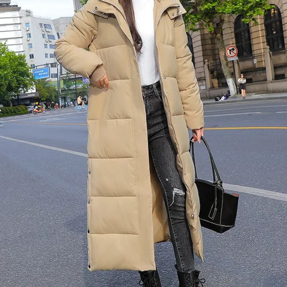 Maxine-Winterjacke-Langer-Steppmantel-fur-Frauen-fur-den-Winter-Leyna-Moda.png